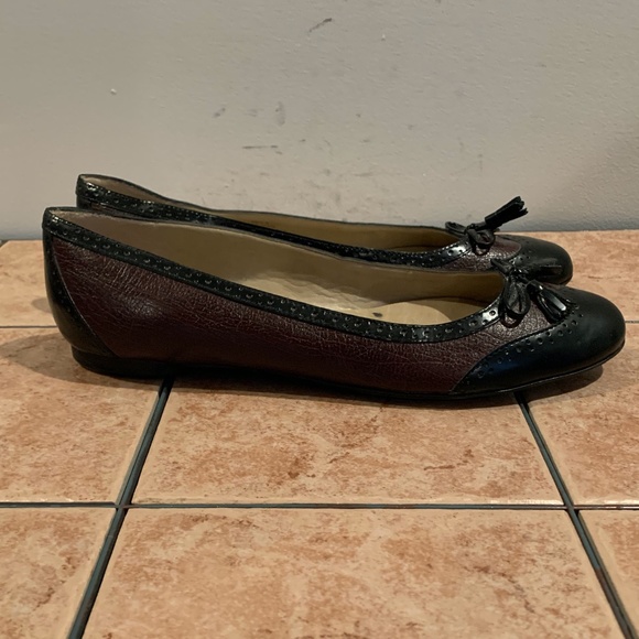 Talbots Wing Tip Leather Ballet Flats 10AA - Picture 6 of 12
